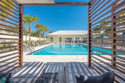 32 Seneca Road Fort Lauderdale FL 33308