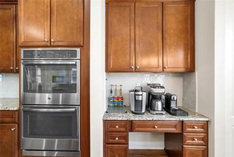 8550 Lakeside Bend Parkland FL 33076