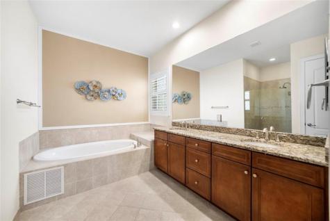 8550 Lakeside Bend Parkland FL 33076