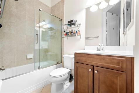 8550 Lakeside Bend Parkland FL 33076