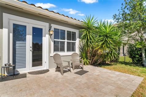 8550 Lakeside Bend Parkland FL 33076