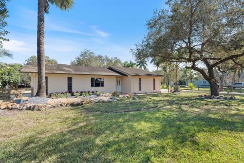 5400 SW 164 Terrace Southwest Ranches FL 33331