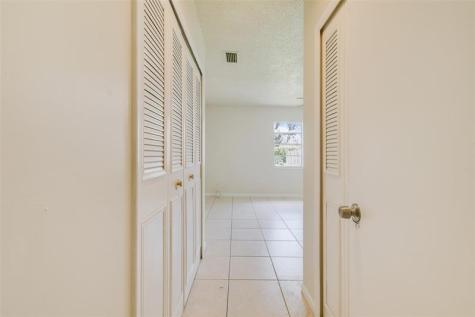 458 SE Galleon Lane Port St Lucie FL 34983