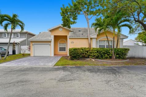 11242 SW 64th Lane Miami FL 33173