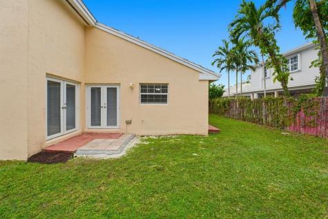 11242 SW 64th Lane Miami FL 33173