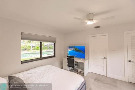 1900 Bayview Drive Fort Lauderdale FL 33305