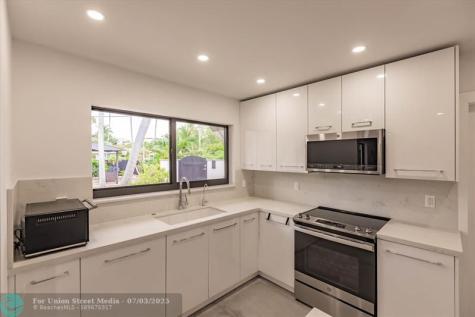 1900 Bayview Drive Fort Lauderdale FL 33305