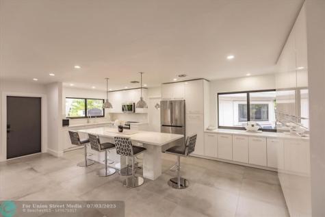 1900 Bayview Drive Fort Lauderdale FL 33305