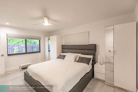 1900 Bayview Drive Fort Lauderdale FL 33305