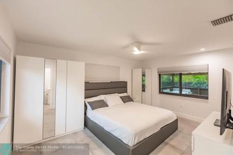 1900 Bayview Drive Fort Lauderdale FL 33305