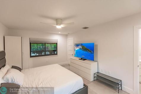 1900 Bayview Drive Fort Lauderdale FL 33305