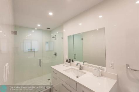 1900 Bayview Drive Fort Lauderdale FL 33305