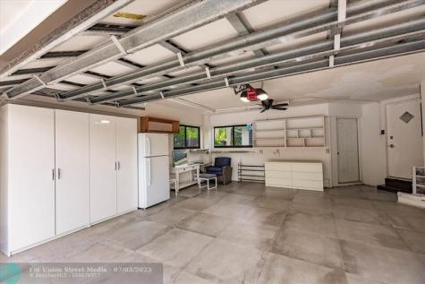 1900 Bayview Drive Fort Lauderdale FL 33305