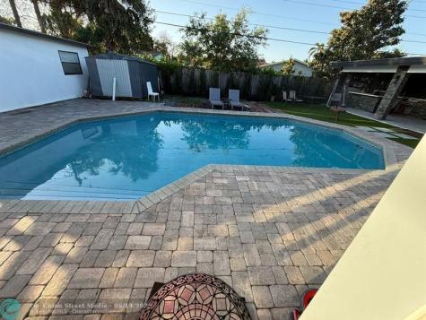 4420 NW 8th Street Coconut Creek FL 33066