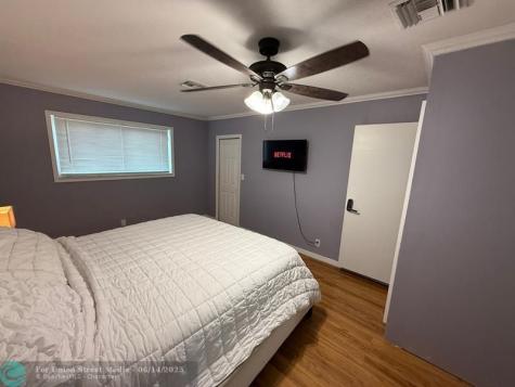 4420 NW 8th Street Coconut Creek FL 33066