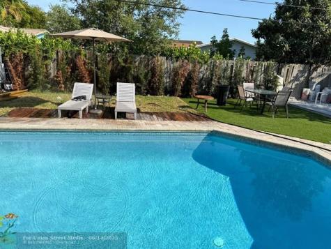 4420 NW 8th Street Coconut Creek FL 33066
