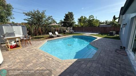 4420 NW 8th Street Coconut Creek FL 33066