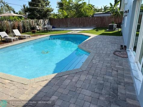4420 NW 8th Street Coconut Creek FL 33066