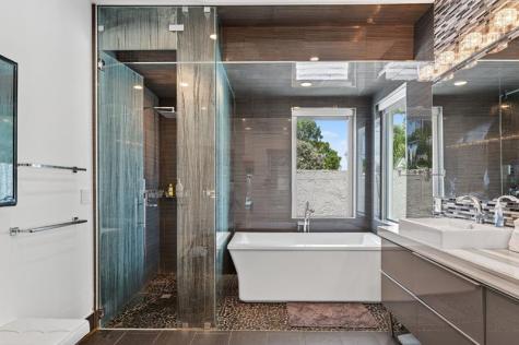 2460 NE 36th Street Fort Lauderdale FL 33308