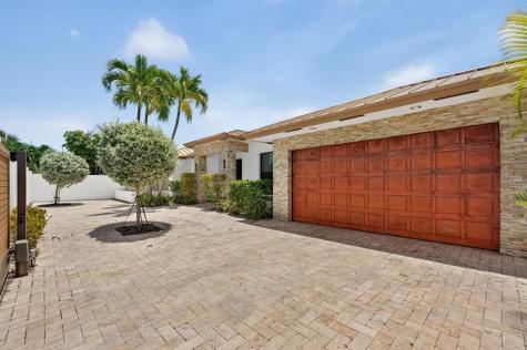2460 NE 36th Street Fort Lauderdale FL 33308
