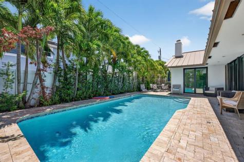 2460 NE 36th Street Fort Lauderdale FL 33308