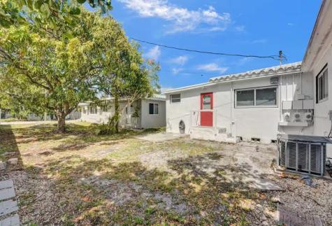 2001 Washington Street Hollywood FL 33020