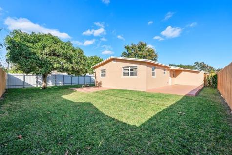 2410 Montego Drive Miramar FL 33023