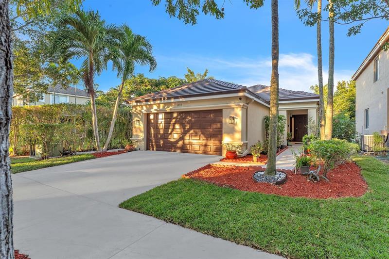 1059 Golden Cane Drive Weston FL 33327