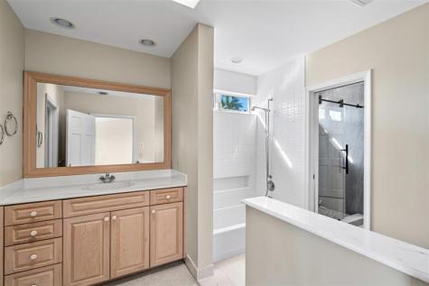 640 3RD Key Drive Fort Lauderdale FL 33304