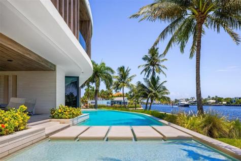 516 Mola Avenue Fort Lauderdale FL 33301