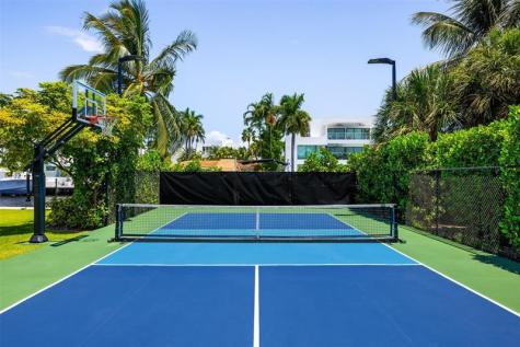 516 Mola Avenue Fort Lauderdale FL 33301
