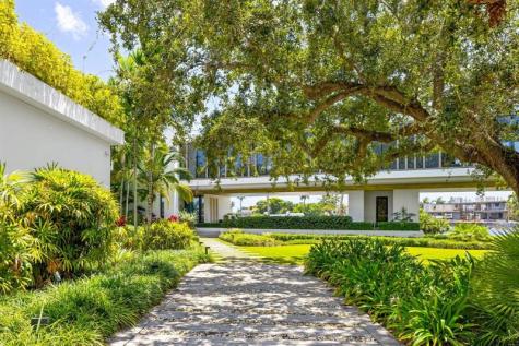 516 Mola Avenue Fort Lauderdale FL 33301