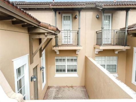 1061 SW 147th Terrace Pembroke Pines FL 33027