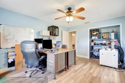 18725 W Sycamore Loxahatchee FL 33470