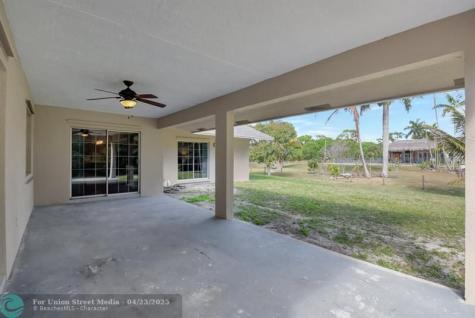 18725 W Sycamore Loxahatchee FL 33470