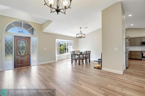 18725 W Sycamore Loxahatchee FL 33470