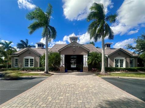 10931 SW Dunhill Court Port St Lucie FL 34987