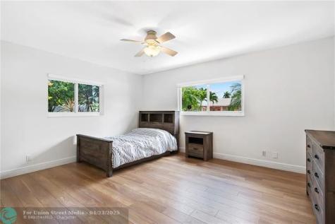 2801 NE 59th Street Fort Lauderdale FL 33308