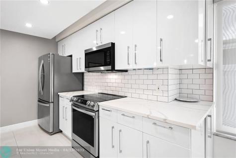 2801 NE 59th Street Fort Lauderdale FL 33308