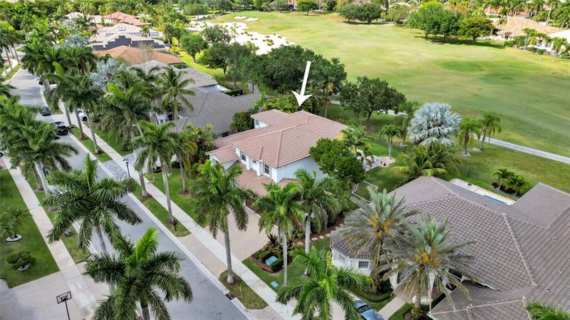 2527 Montclaire Circle Weston FL 33327