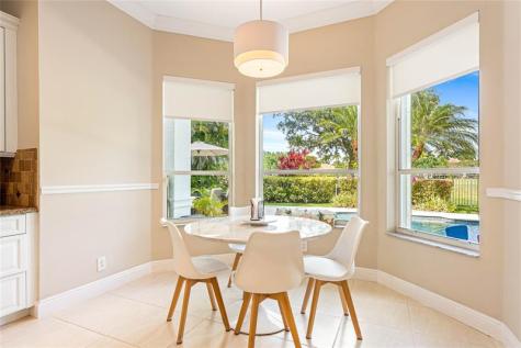 2527 Montclaire Circle Weston FL 33327