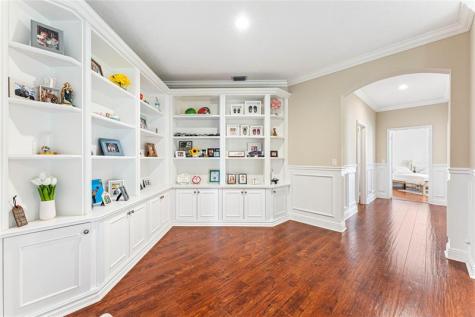 2527 Montclaire Circle Weston FL 33327