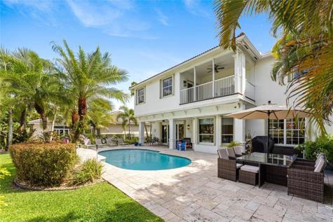 2527 Montclaire Circle Weston FL 33327