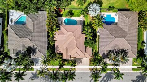 2527 Montclaire Circle Weston FL 33327