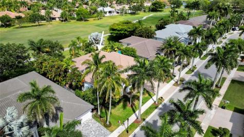 2527 Montclaire Circle Weston FL 33327