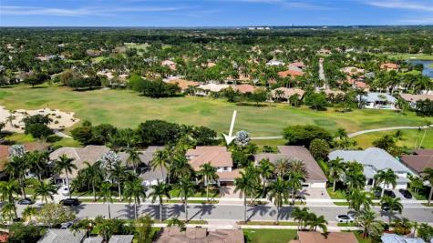 2527 Montclaire Circle Weston FL 33327