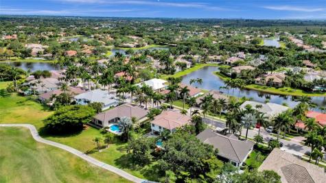 2527 Montclaire Circle Weston FL 33327