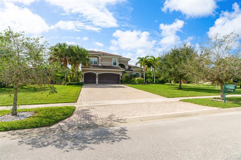 7797 Maywood Crest Drive West Palm Beach FL 33412
