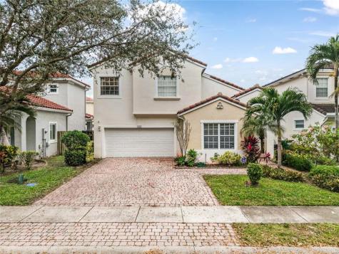 7479 NW 17th Drive Pembroke Pines FL 33024