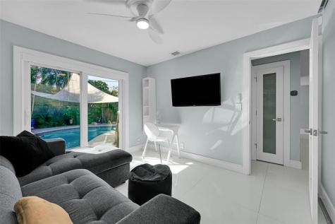 640 NW 30th Street Wilton Manors FL 33311